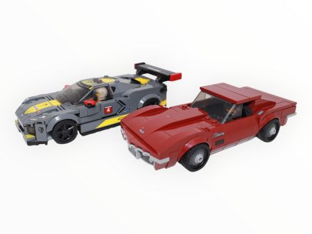 Used Set 76903 Speed Champions Chevrolet Corvette C8.R Race Car and 1969 Chevrolet Corvette Fashion